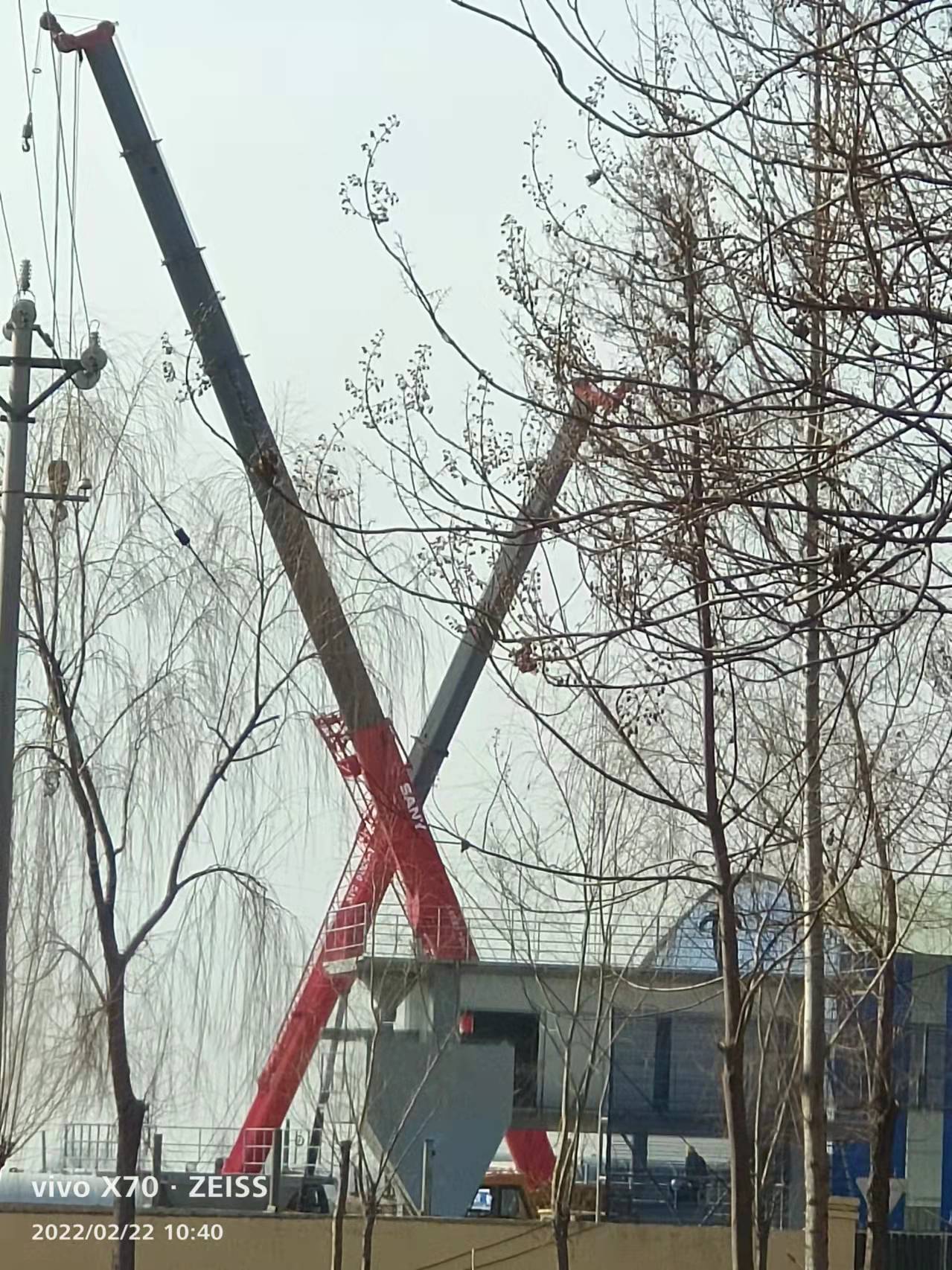 吊车